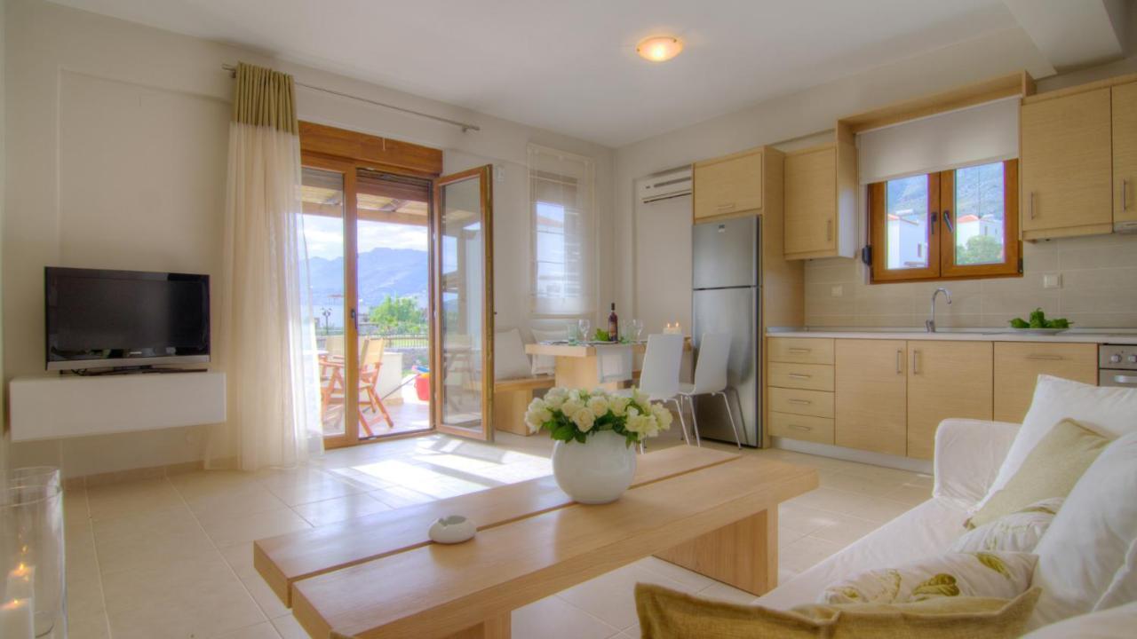Gasparakis Villas Плакиас Экстерьер фото